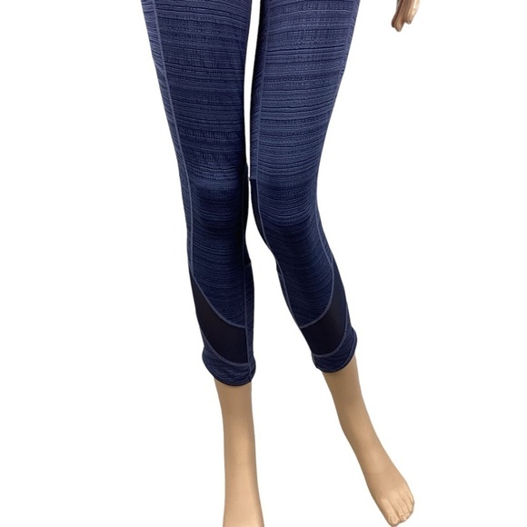Athleta High Rise Jacquard Mesh Chat to Town Capri Leggings Size XXS Blue - Picture 3 of 7